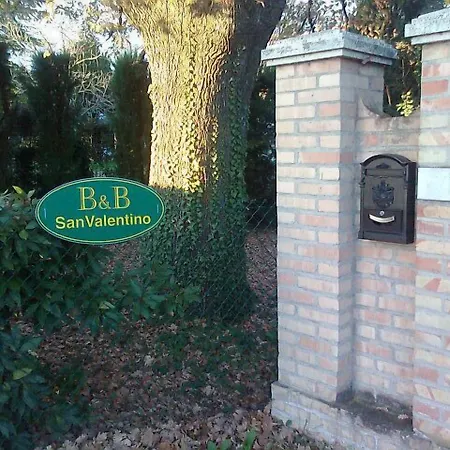 Bb Sanvalentino 住宿加早餐酒店 奥西莫